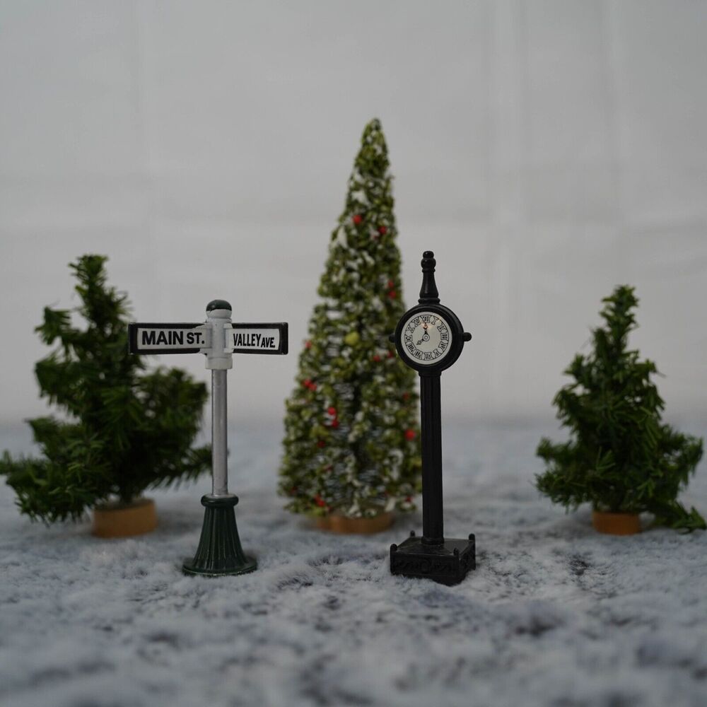 Vtg Dollhouse Miniature Christmas Tree Town Square Clock Street Sign Decor 5"